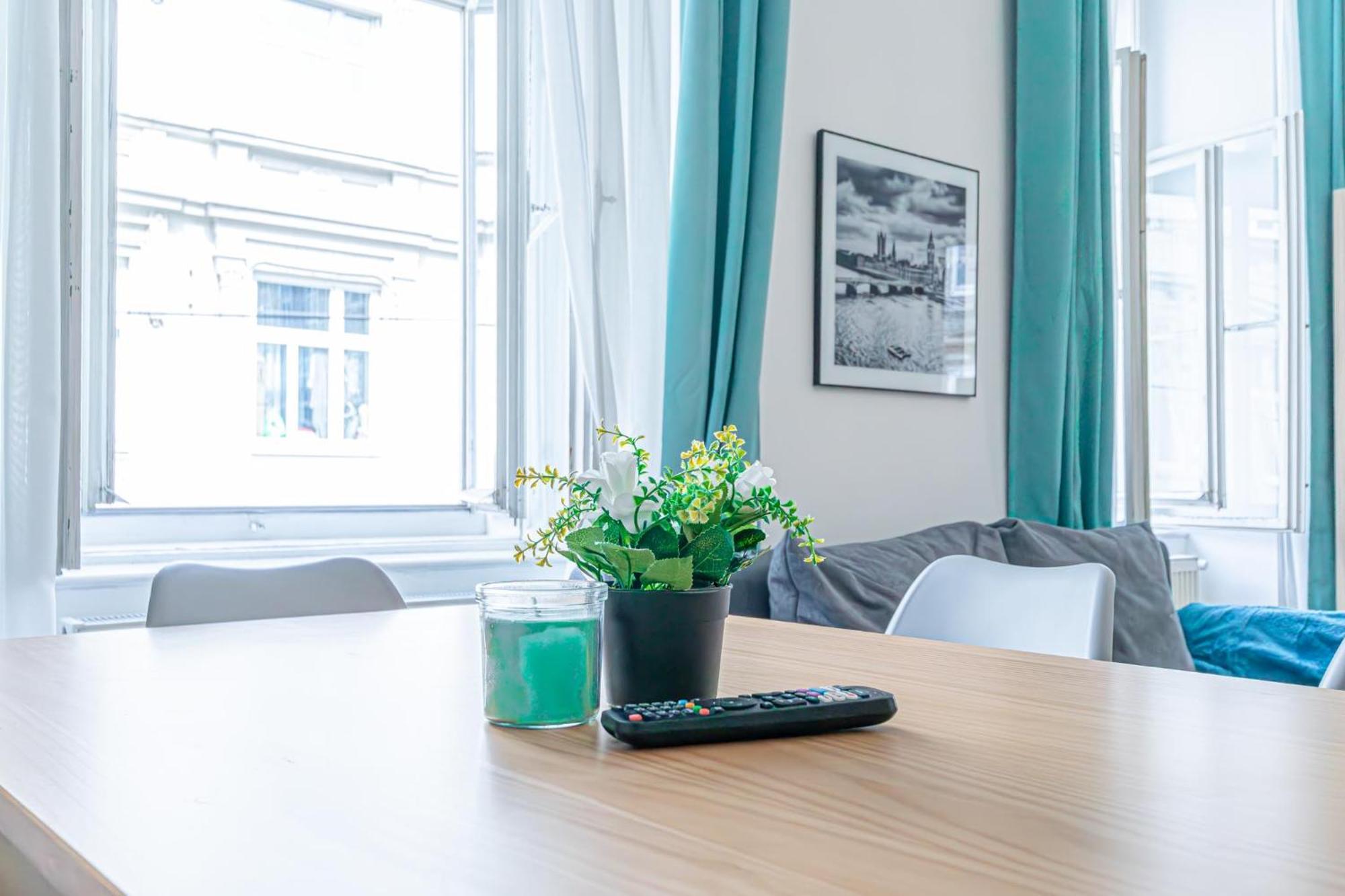 Superior 2Br Apartment - Perfect For Longstays Viena Exterior foto